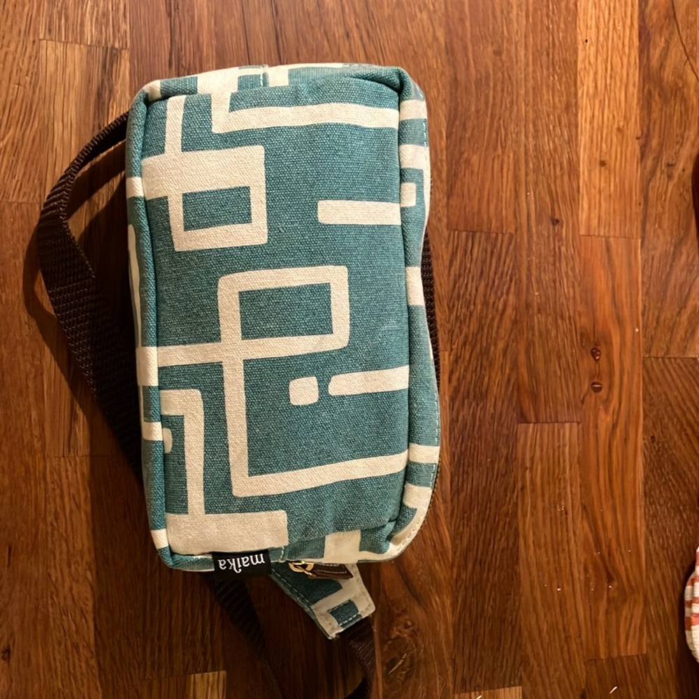 Teal and White Women’s Maika Fanny/Belt Bag